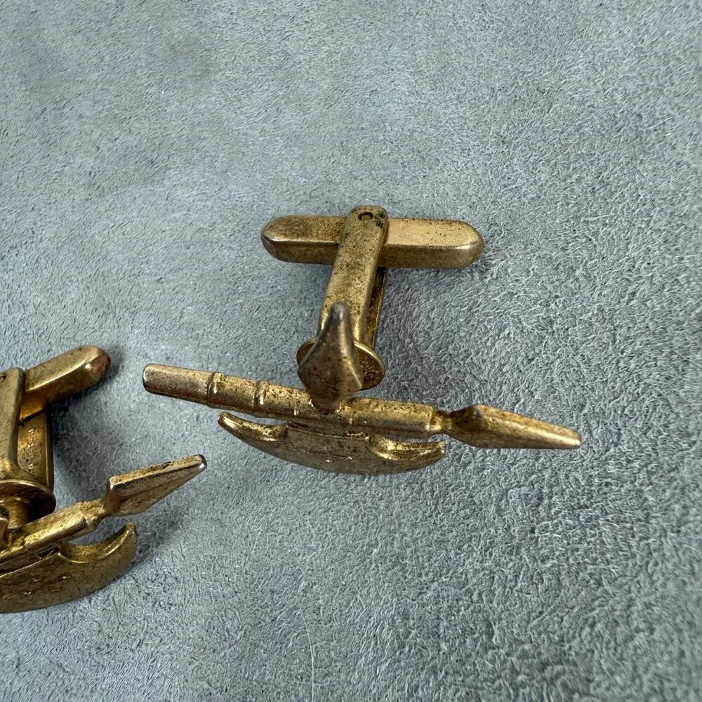 Vintage Men's VIKING Shield & Spear Weapon CUFFLINK Hickok Costume Jewelry USA